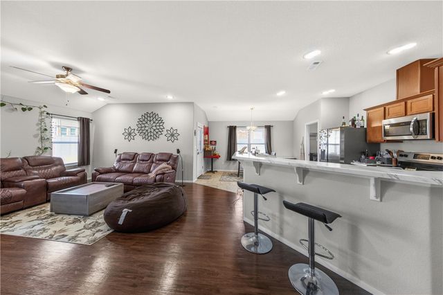 6804 Whitmarsh Road, Bentonville, AR 72713