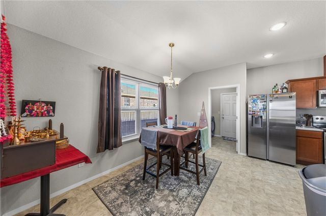 6804 Whitmarsh Road, Bentonville, AR 72713