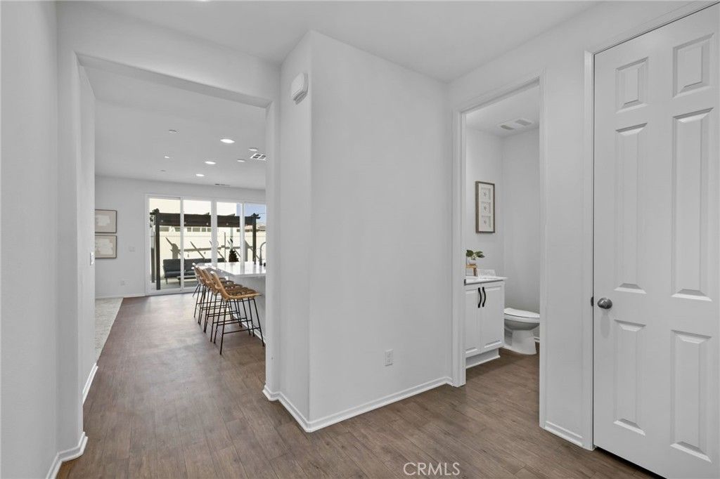 Image 5 of property listing at 24085 Midvale Court, Corona, CA 92883