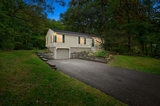 12 Alstead Path, Millbury, MA 01527