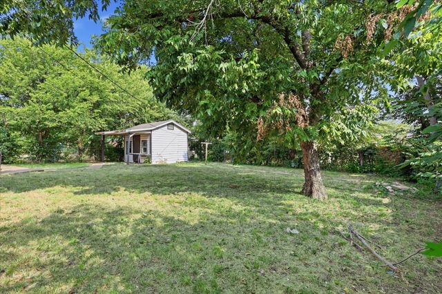 3207 Casino Drive, Dallas, TX 75224