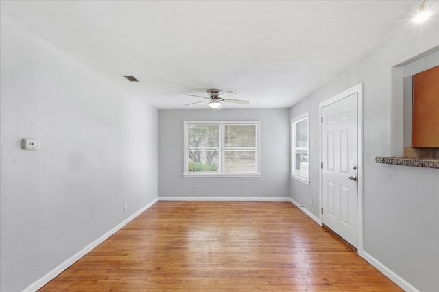 3207 Casino Drive, Dallas, TX 75224