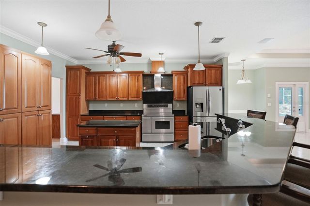 9011 FOXDALE LANE, Spring Hill, FL 34608