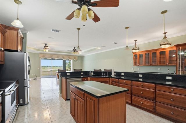 9011 FOXDALE LANE, Spring Hill, FL 34608