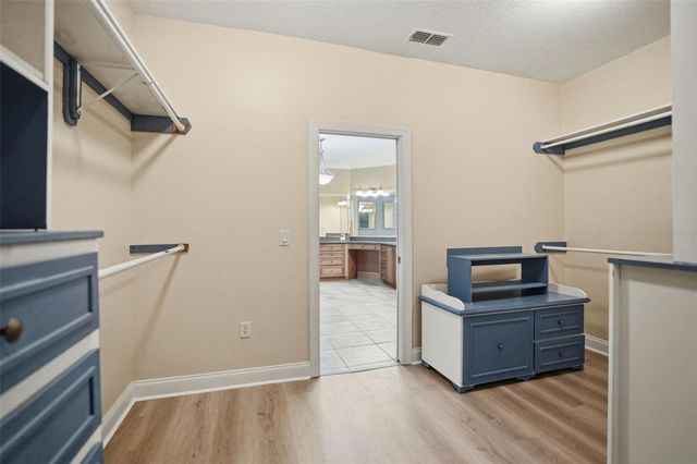 9011 FOXDALE LANE, Spring Hill, FL 34608