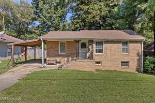 9270 College Street, Olive Branch, MS 38654