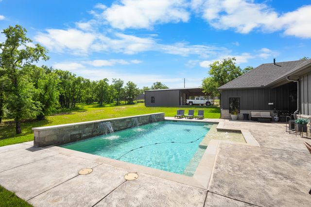 1411 County Road 3424, Bridgeport, TX 76426