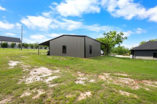 1411 County Road 3424, Bridgeport, TX 76426