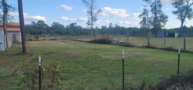 18500 Fm 2090 Road, Conroe, TX 77306