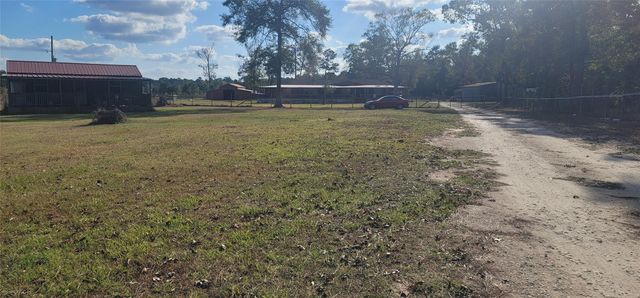 18500 Fm 2090 Road, Conroe, TX 77306