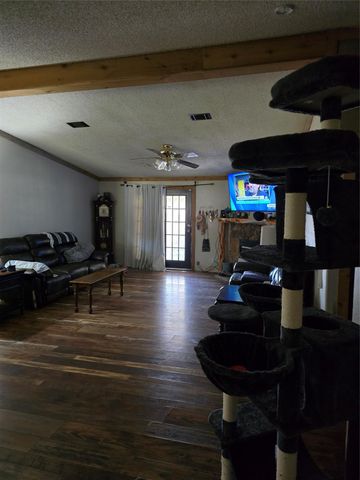 18500 Fm 2090 Road, Conroe, TX 77306