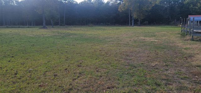 18500 Fm 2090 Road, Conroe, TX 77306