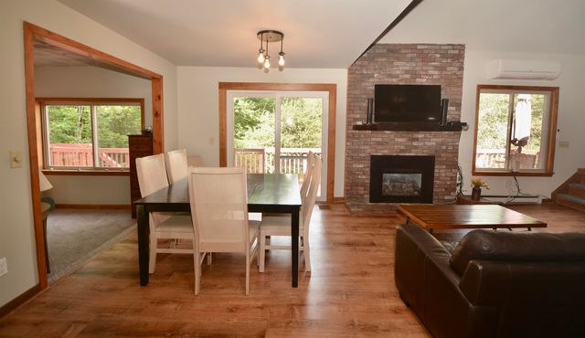 8 Old Spring Drive, Grantham, NH 03753