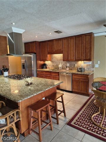 1008 Cortez AVE, Lehigh Acres, FL 33972