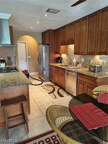 1008 Cortez AVE, Lehigh Acres, FL 33972
