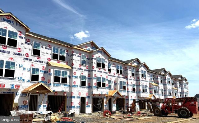 K36 GUATEMALA DR, Martinsburg, WV 25403