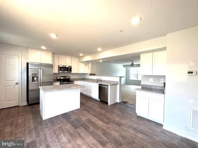 K36 GUATEMALA DR, Martinsburg, WV 25403