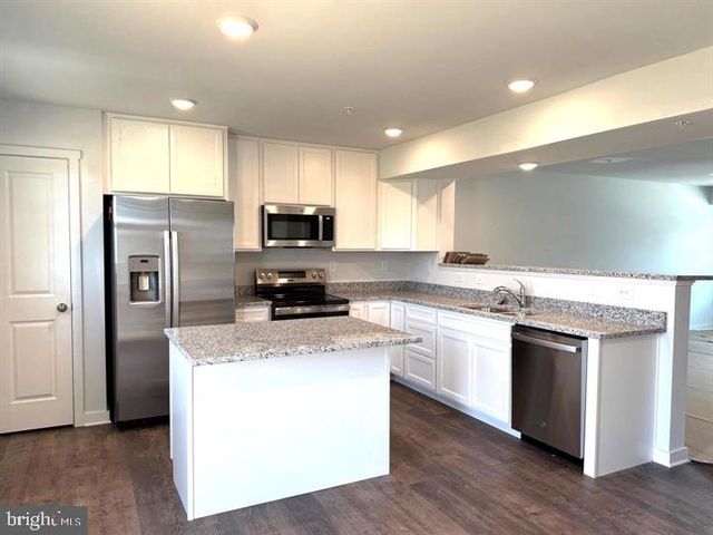 K36 GUATEMALA DR, Martinsburg, WV 25403