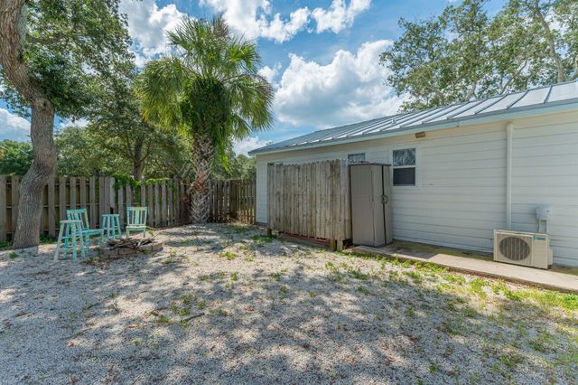 40 & 38 NE Irwin Avenue, Fort Walton Beach, FL 32548
