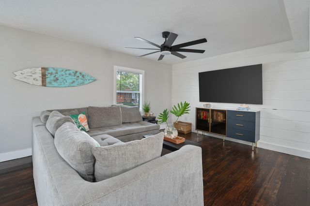 40 & 38 NE Irwin Avenue, Fort Walton Beach, FL 32548