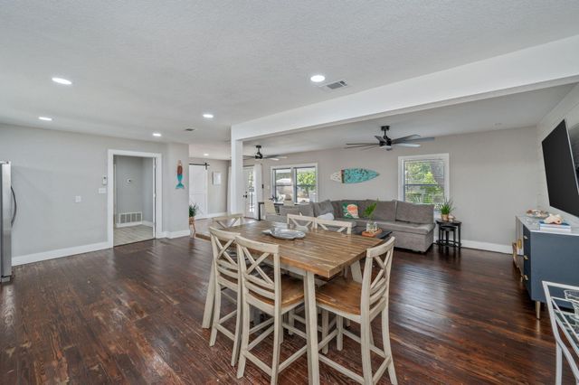 40 & 38 NE Irwin Avenue, Fort Walton Beach, FL 32548