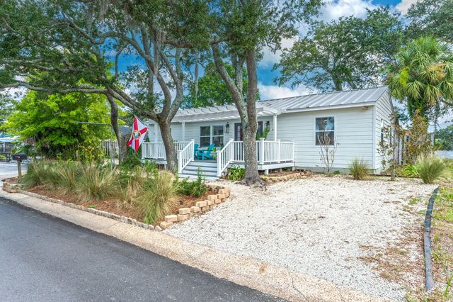 40 & 38 NE Irwin Avenue, Fort Walton Beach, FL 32548