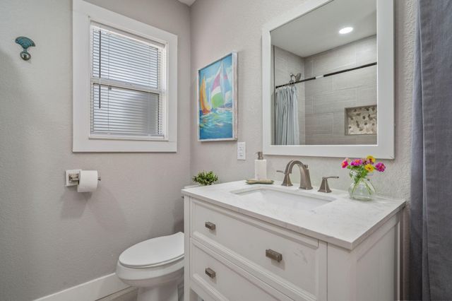 40 & 38 NE Irwin Avenue, Fort Walton Beach, FL 32548