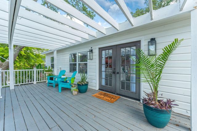 40 & 38 NE Irwin Avenue, Fort Walton Beach, FL 32548