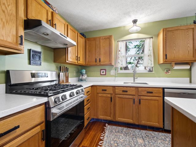 6126 Carmell Drive, Columbus, OH 43228