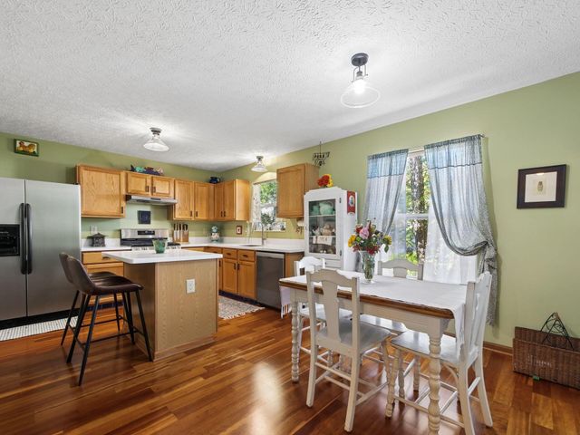 6126 Carmell Drive, Columbus, OH 43228