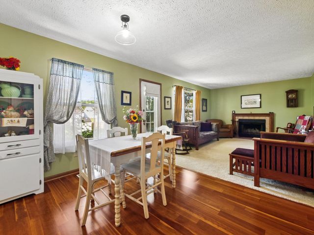 6126 Carmell Drive, Columbus, OH 43228