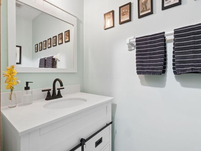 6126 Carmell Drive, Columbus, OH 43228