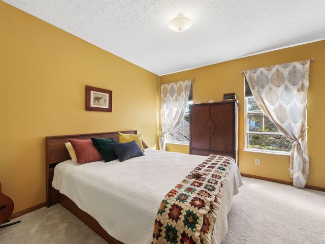 6126 Carmell Drive, Columbus, OH 43228