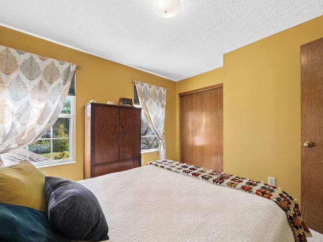 6126 Carmell Drive, Columbus, OH 43228