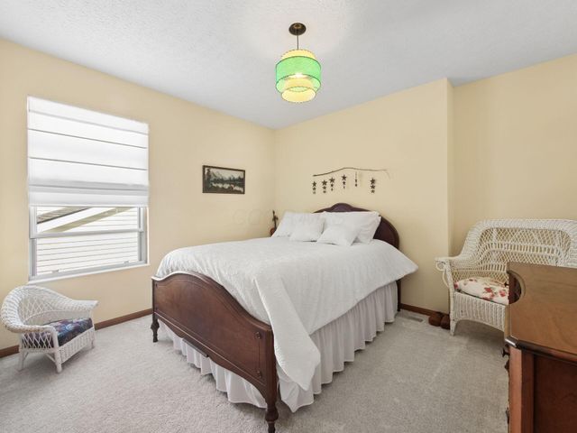6126 Carmell Drive, Columbus, OH 43228