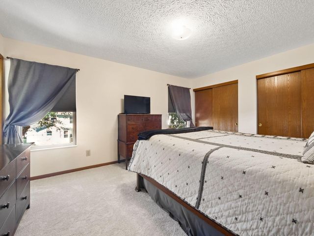 6126 Carmell Drive, Columbus, OH 43228