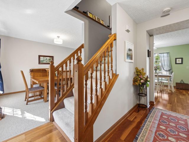 6126 Carmell Drive, Columbus, OH 43228