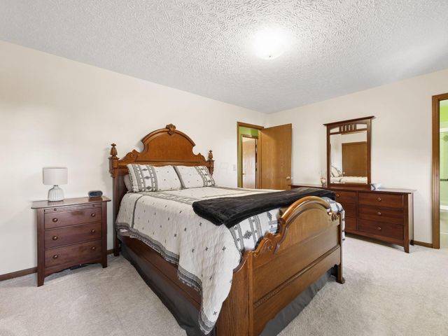 6126 Carmell Drive, Columbus, OH 43228