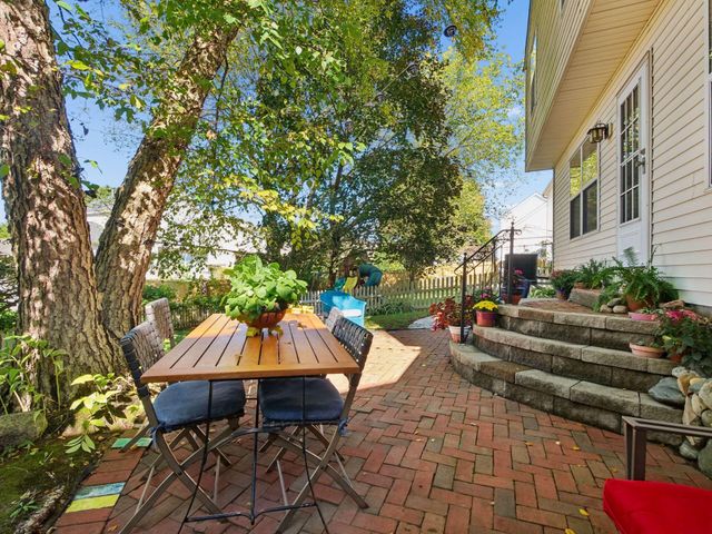 6126 Carmell Drive, Columbus, OH 43228