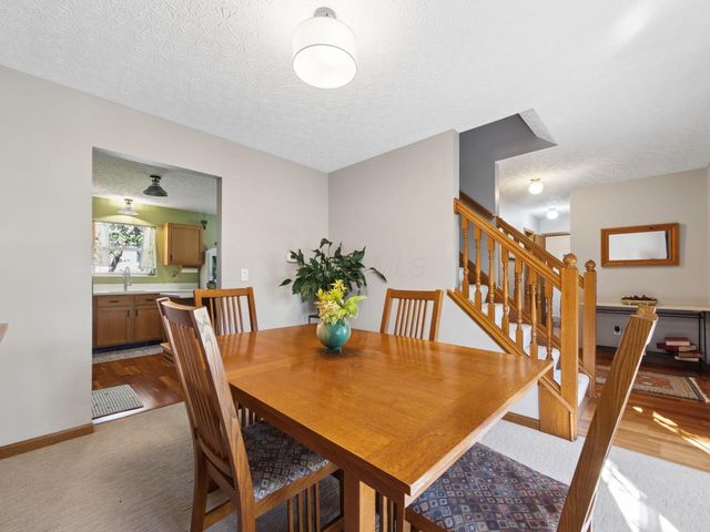6126 Carmell Drive, Columbus, OH 43228