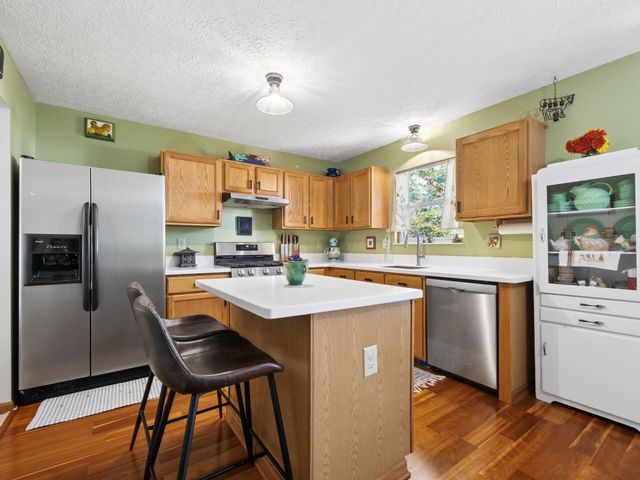 6126 Carmell Drive, Columbus, OH 43228