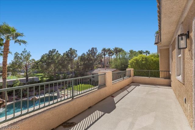 10781 Capesthorne Way, Las Vegas, NV 89135