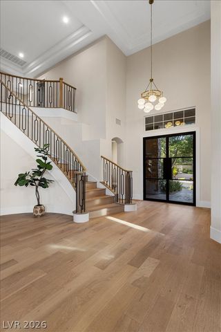 10781 Capesthorne Way, Las Vegas, NV 89135