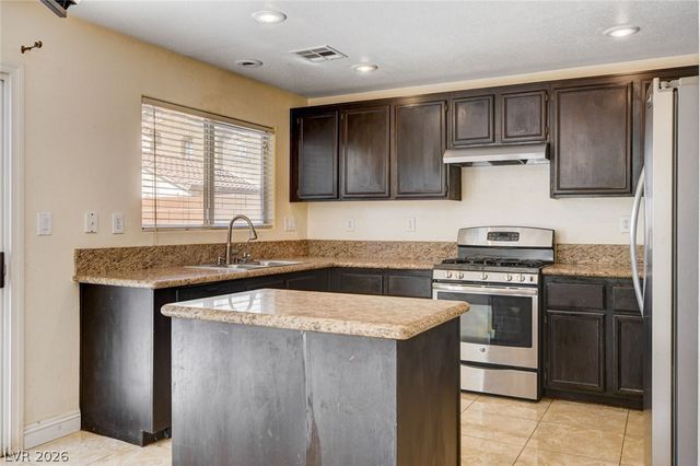 2621 Courlan Drive, North Las Vegas, NV 89084