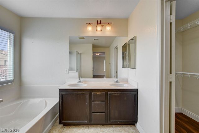 2621 Courlan Drive, North Las Vegas, NV 89084