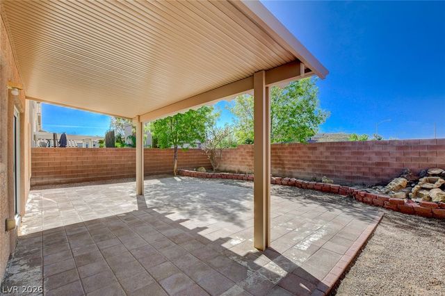 2621 Courlan Drive, North Las Vegas, NV 89084