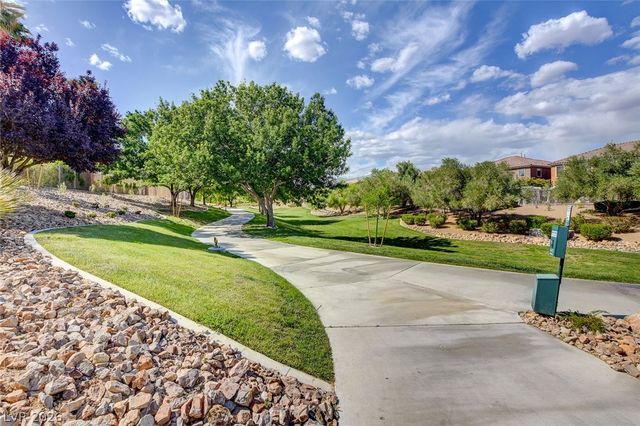 2621 Courlan Drive, North Las Vegas, NV 89084