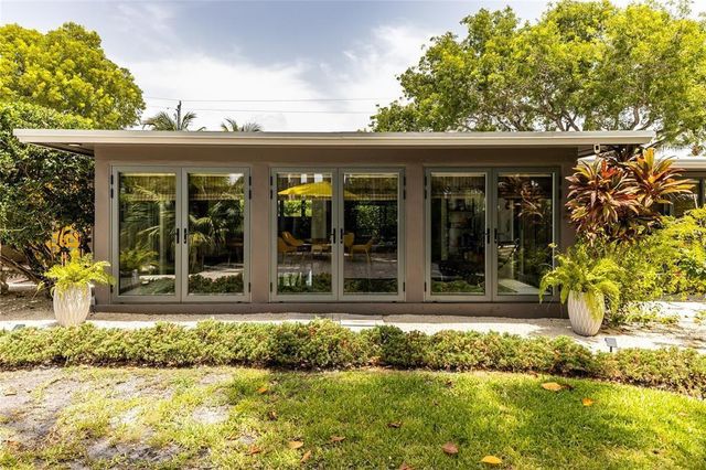 1205 Adams Street, Hollywood, FL 33019