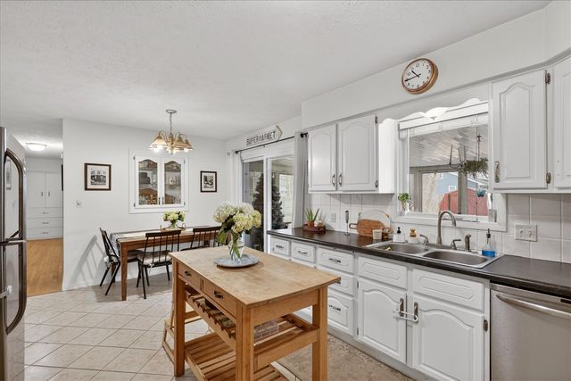 3985 Van Buren Street, Hudsonville, MI 49426