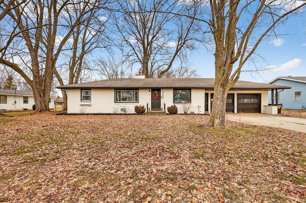 3985 Van Buren Street, Hudsonville, MI 49426